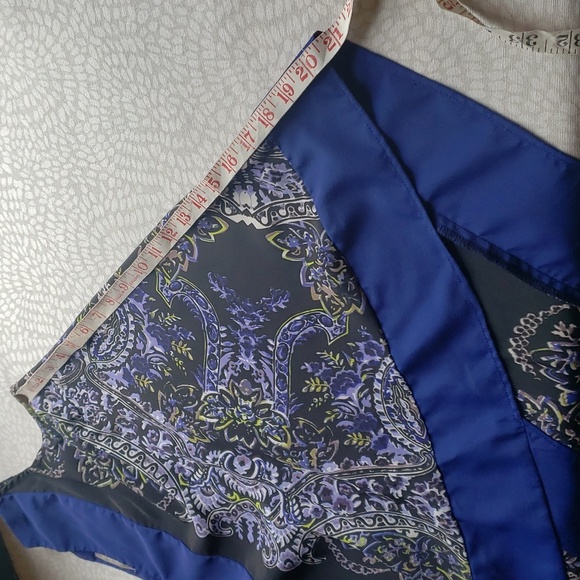 Asymmetrical Sleeveless Blouse by Joan Vass Size S - Picture 13 of 14